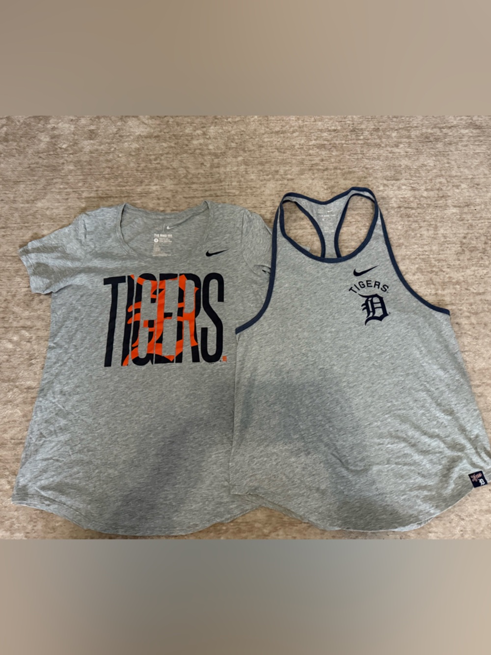 Nike Gray Women’s Detroit Tigers Tee & Tank Set with Navy & Orange Accents